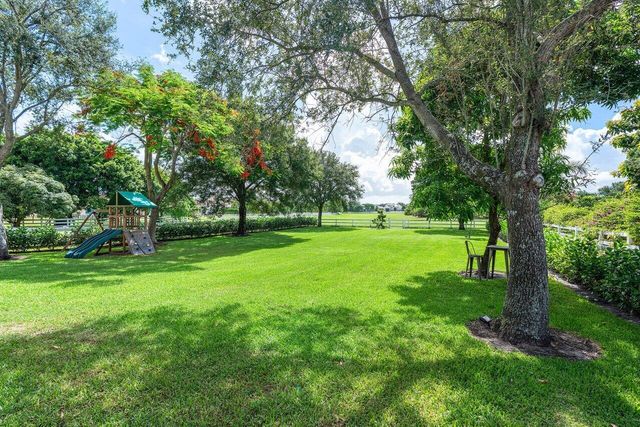 8984 Three Rail Drive, Boynton Beach, FL 33472