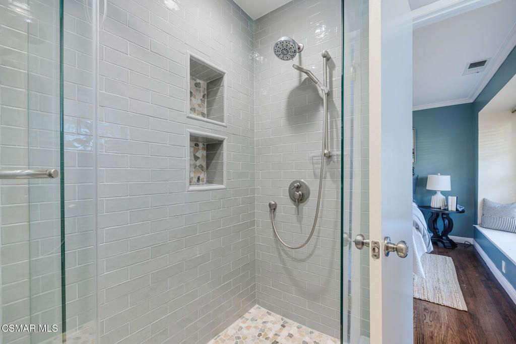 Image 15 of property listing at 3792 Danmont Court, Newbury Park, CA 91320