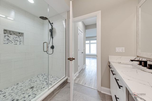 185 Eli Court, Des Plaines, IL 60016