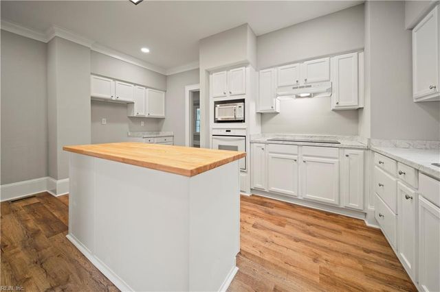 1913 Whaleyville BLVD, Suffolk, VA 23434