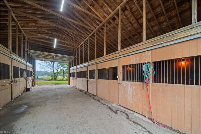 1913 Whaleyville BLVD, Suffolk, VA 23434