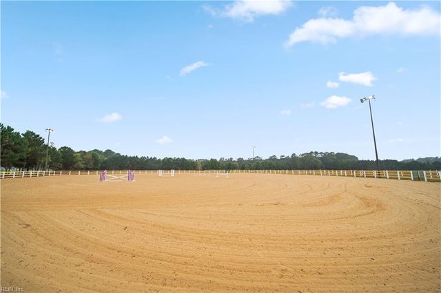 1913 Whaleyville BLVD, Suffolk, VA 23434