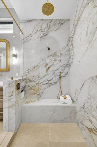 212 Gregory Place, West Palm Beach, FL 33405