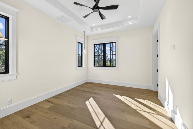 212 Gregory Place, West Palm Beach, FL 33405