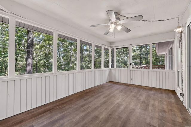 16 Cambre Circle, Hot Springs Village, AR 71909