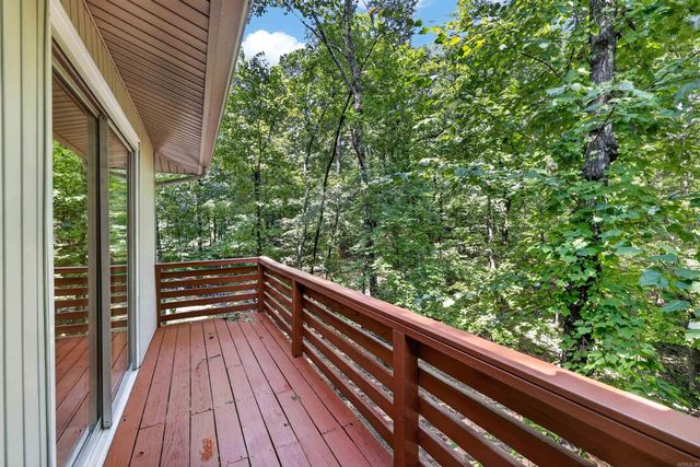 16 Cambre Circle, Hot Springs Village, AR 71909