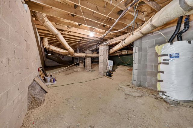 16 Cambre Circle, Hot Springs Village, AR 71909