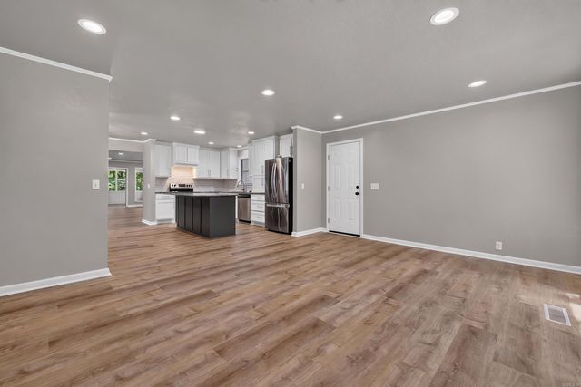 16 Cambre Circle, Hot Springs Village, AR 71909