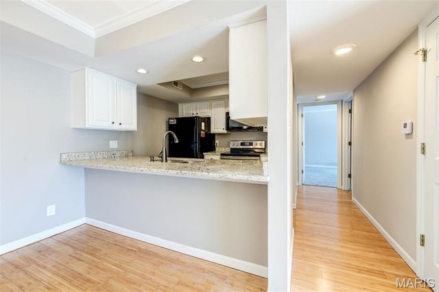 530 Nirk Avenue G, St Louis, MO 63122