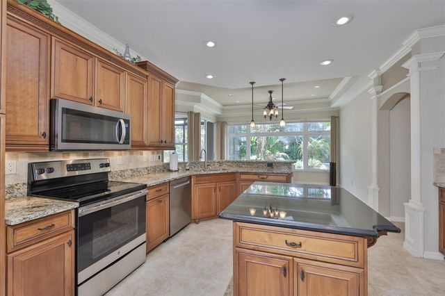 1107 OPAL LANE, Sun City Center, FL 33573