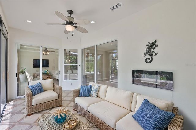 1107 OPAL LANE, Sun City Center, FL 33573