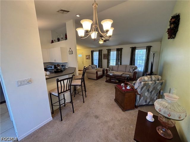 1213 SW 8th PL, Cape Coral, FL 33991