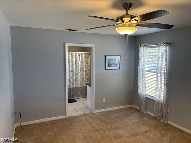 1213 SW 8th PL, Cape Coral, FL 33991