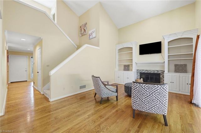 113 Maple Hill Court, Winston-salem, NC 27106