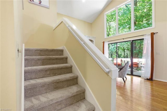 113 Maple Hill Court, Winston-salem, NC 27106