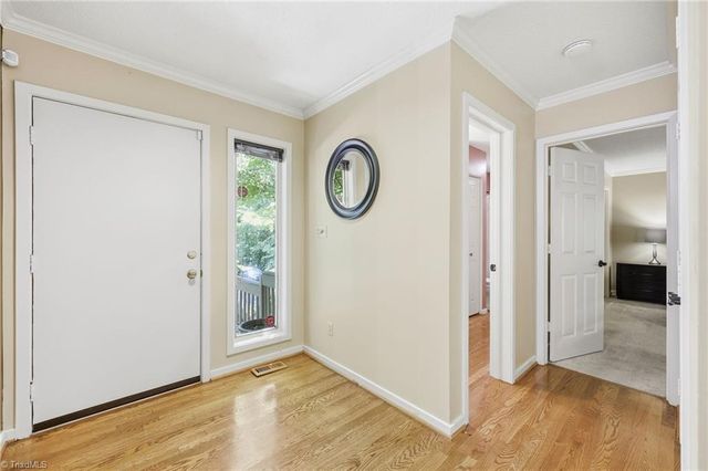 113 Maple Hill Court, Winston-salem, NC 27106