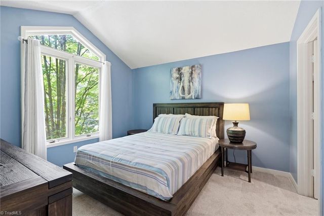 113 Maple Hill Court, Winston-salem, NC 27106