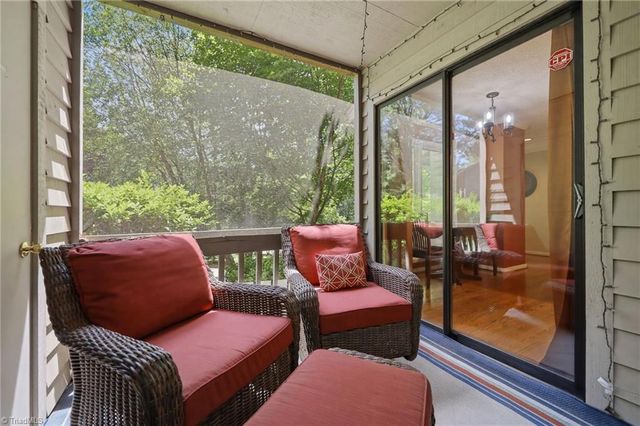 113 Maple Hill Court, Winston-salem, NC 27106