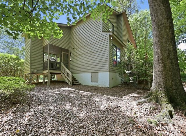113 Maple Hill Court, Winston-salem, NC 27106