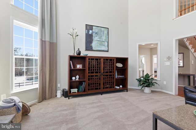 7625 GREAT DOVER ST, Gainesville, VA 20155