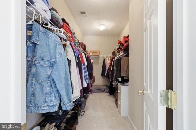 7625 GREAT DOVER ST, Gainesville, VA 20155