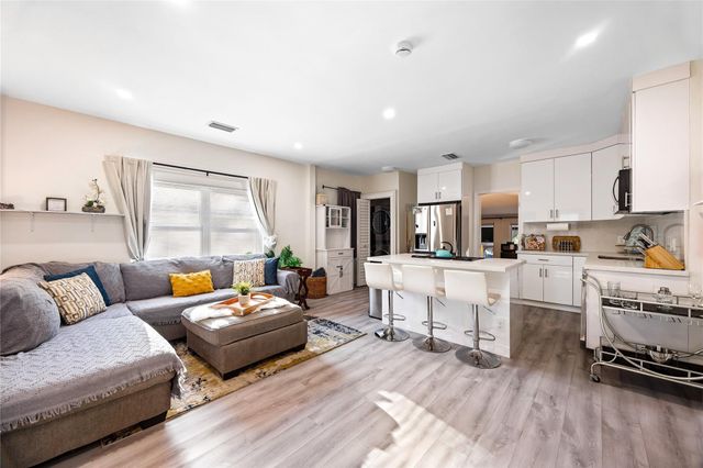 218 SW 7th Street, Dania Beach, FL 33004