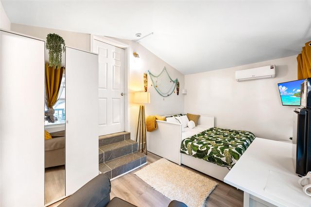 218 SW 7th Street, Dania Beach, FL 33004