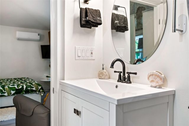 218 SW 7th Street, Dania Beach, FL 33004