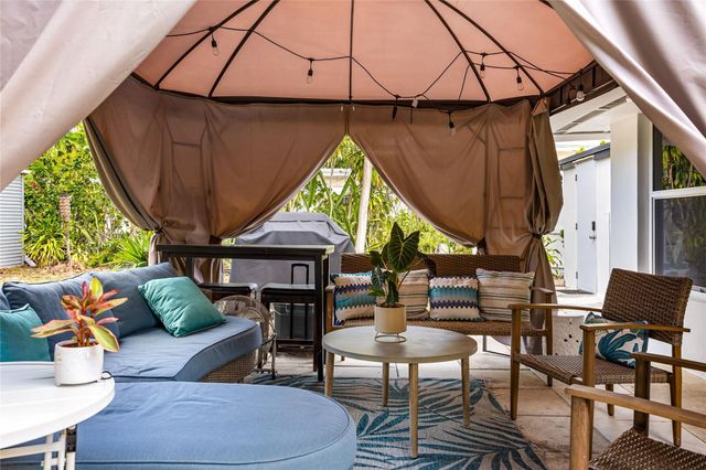 218 SW 7th Street, Dania Beach, FL 33004