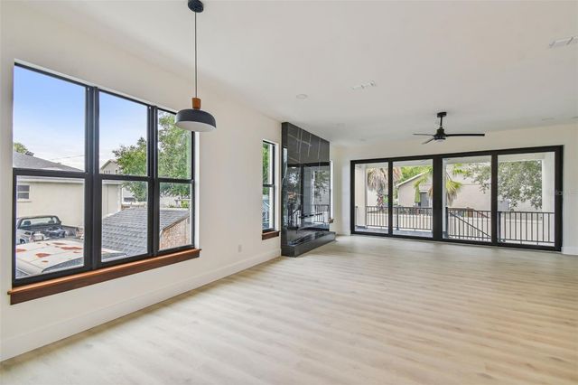 7511 S SWOOPE STREET, Tampa, FL 33616