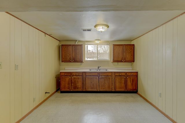 902 N Wood Street, Griffith, IN 46319