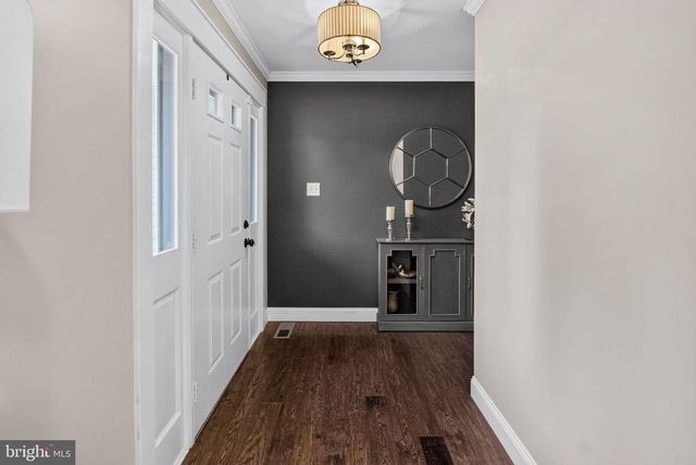 14063 TIMOTHY DR, Gainesville, VA 20155