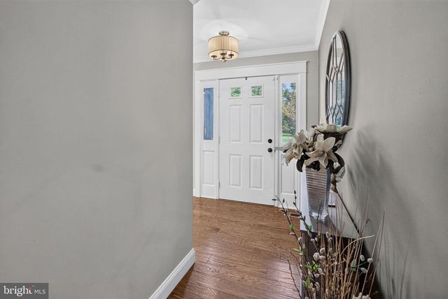 14063 TIMOTHY DR, Gainesville, VA 20155