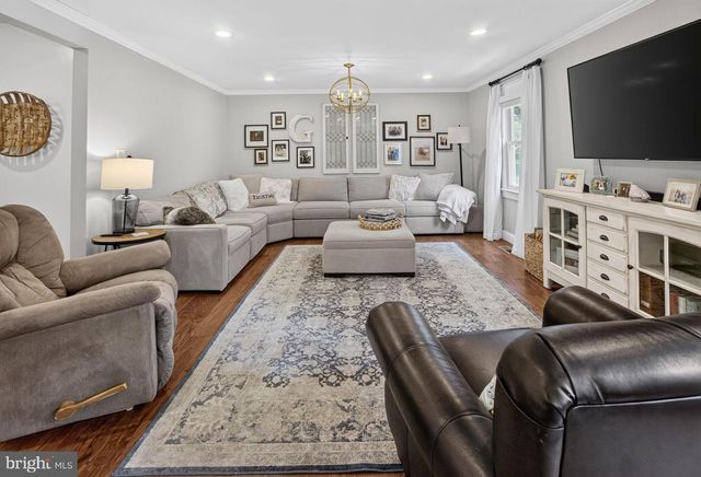 14063 TIMOTHY DR, Gainesville, VA 20155