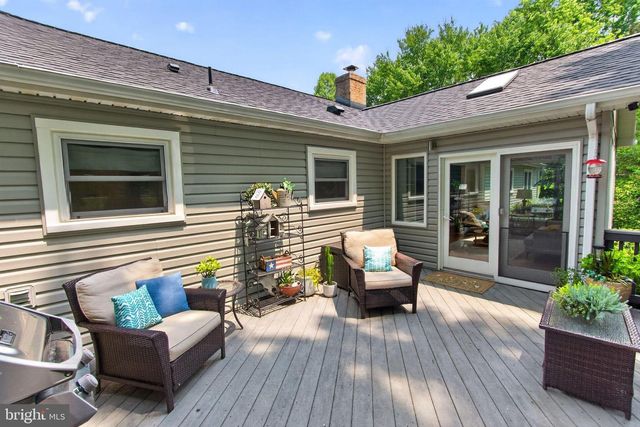 14063 TIMOTHY DR, Gainesville, VA 20155