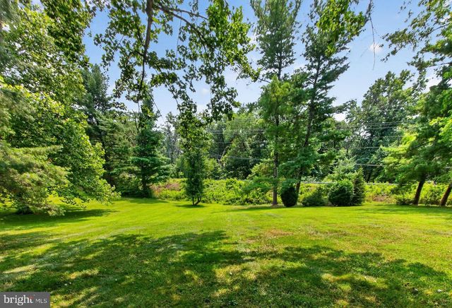 14063 TIMOTHY DR, Gainesville, VA 20155