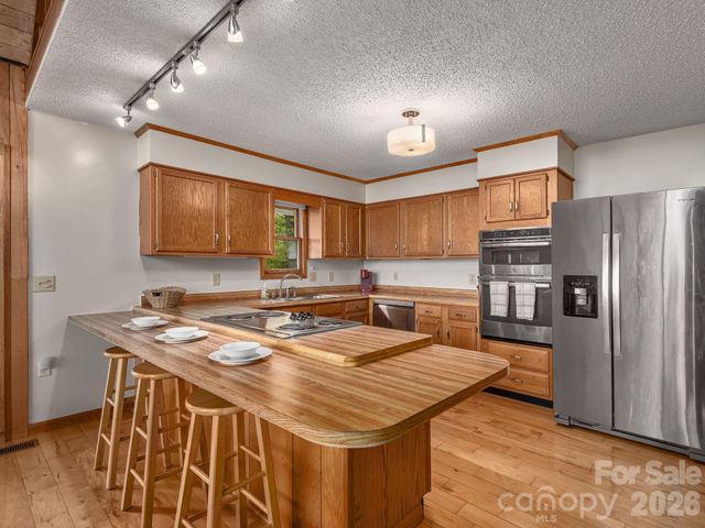 744 Laurel Ridge Road, Maggie Valley, NC 28751