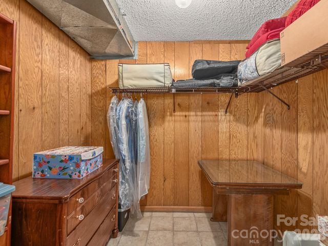 744 Laurel Ridge Road, Maggie Valley, NC 28751