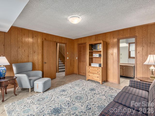 744 Laurel Ridge Road, Maggie Valley, NC 28751