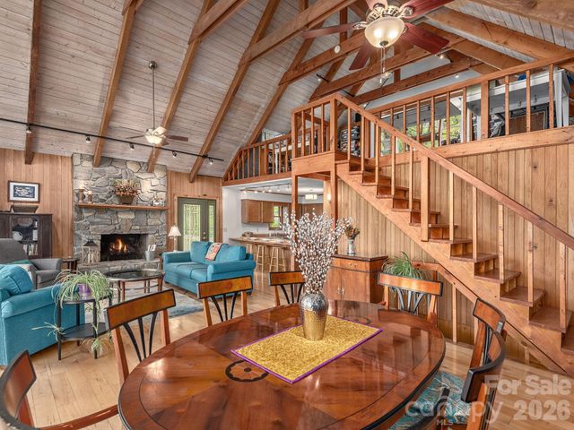 744 Laurel Ridge Road, Maggie Valley, NC 28751