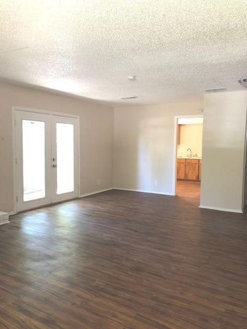 9009 Quail Valley DR B, Austin, TX 78758