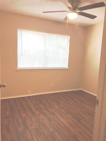9009 Quail Valley DR B, Austin, TX 78758