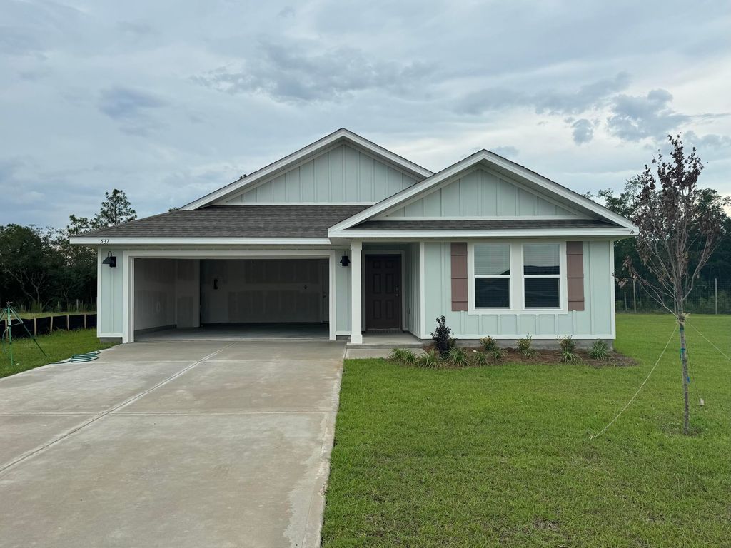 537 Mary Lou Way, Crestview, FL 32539