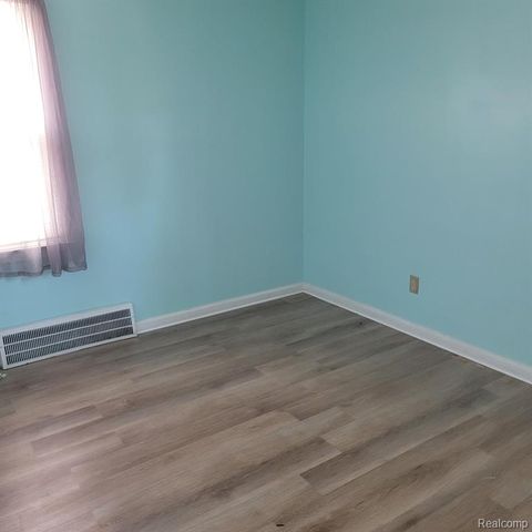 4574 Westland Street, Dearborn, MI 48126