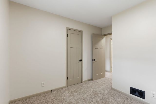 509 N 9th St, Towanda, KS 67144