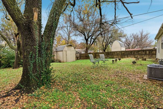 509 N 9th St, Towanda, KS 67144