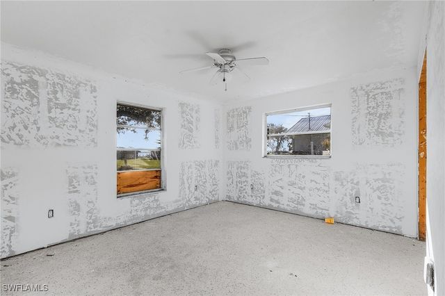 1821 Stevenson RD, North Fort Myers, FL 33917