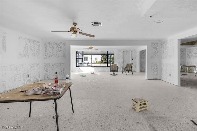 1821 Stevenson RD, North Fort Myers, FL 33917