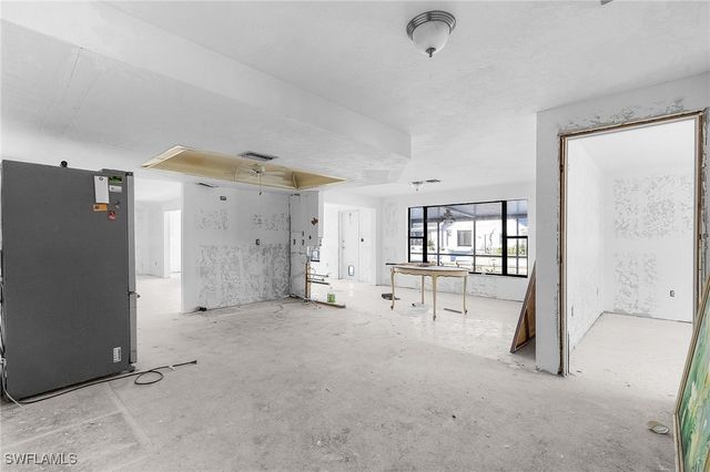 1821 Stevenson RD, North Fort Myers, FL 33917