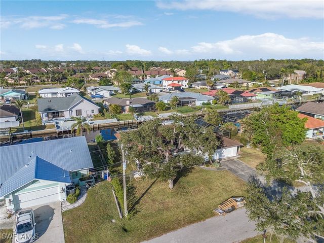 1821 Stevenson RD, North Fort Myers, FL 33917